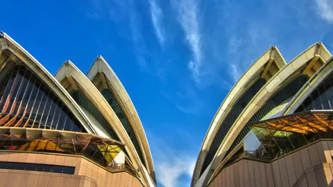 那不勒斯逆转战胜佛罗伦萨，尤文主场受损